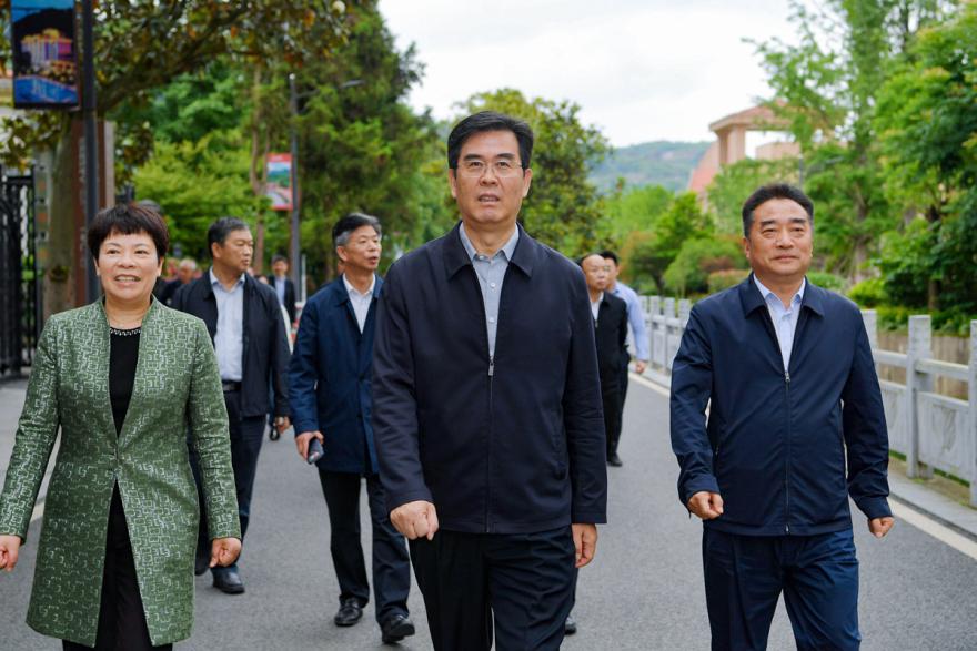 图片5.jpg