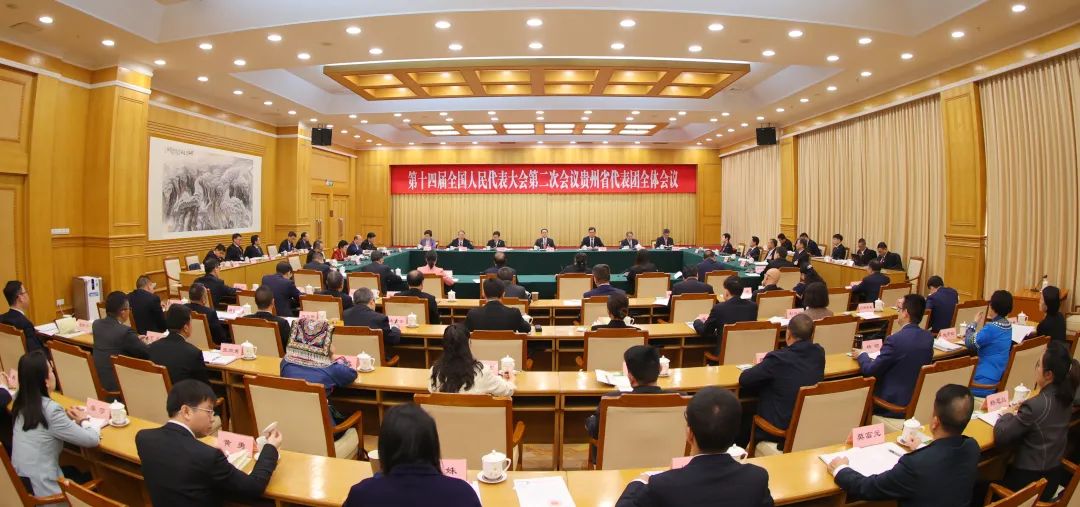 0310继续审议全国人大常委会工作报告和“两高”工作报告.jpg