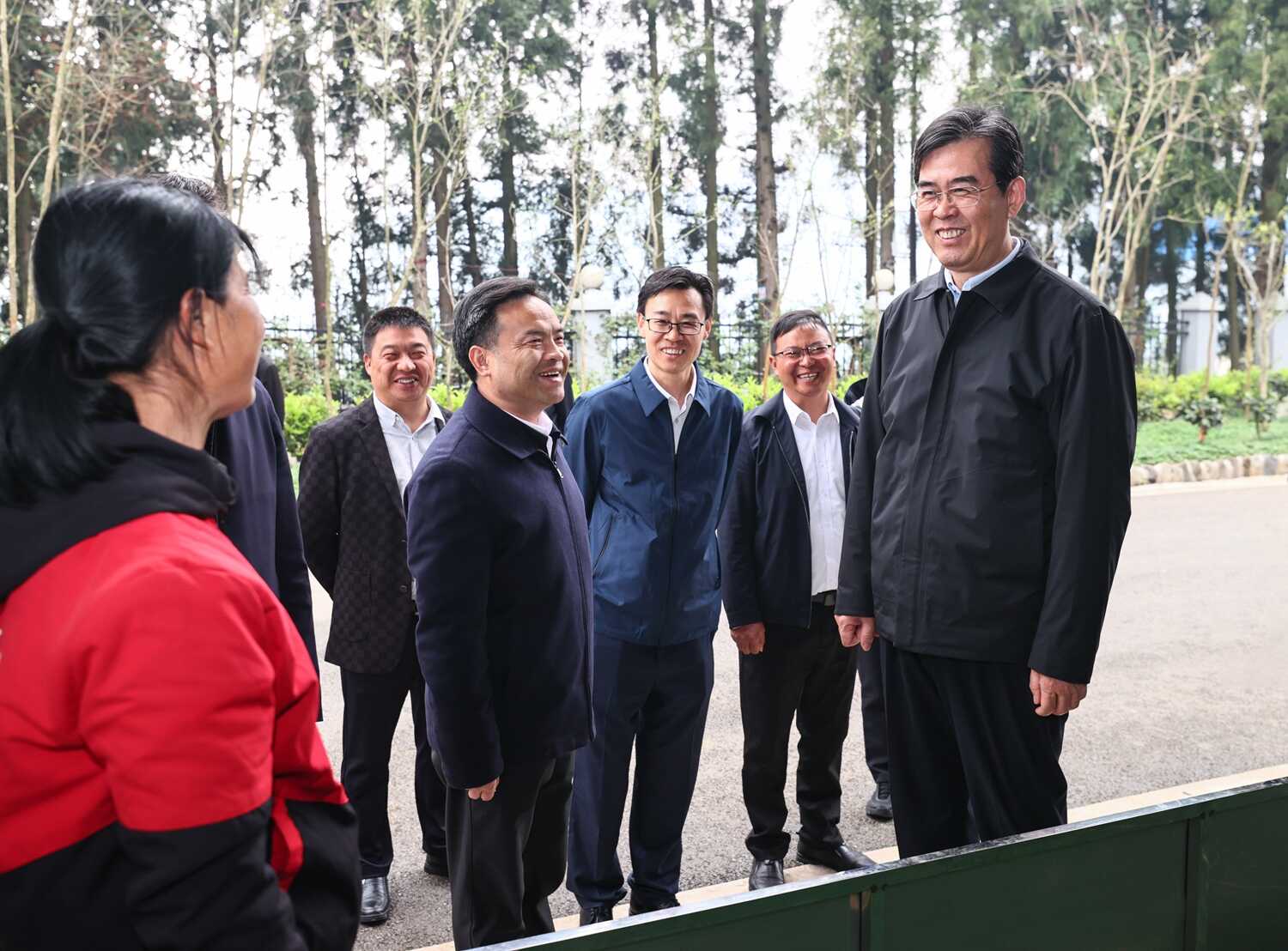 0407-08在黔西南州宣讲调研.jpg